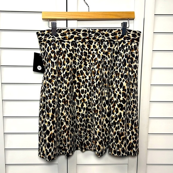 Messini Leopard Print Pleated Stretch A-Line Skirt Size Medium NWT - Picture 5 of 8